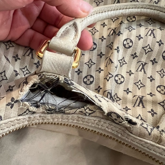 LOUIS VUITTON limited edition crossbody monogram Croisette cloth canvas bag. - Picture 13 of 17